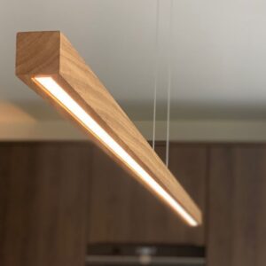 Suspended wooden lamp